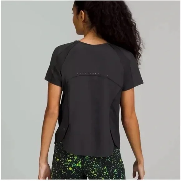 lululemon athletica Black Short Sleeve Tee - Picture 2 of 7